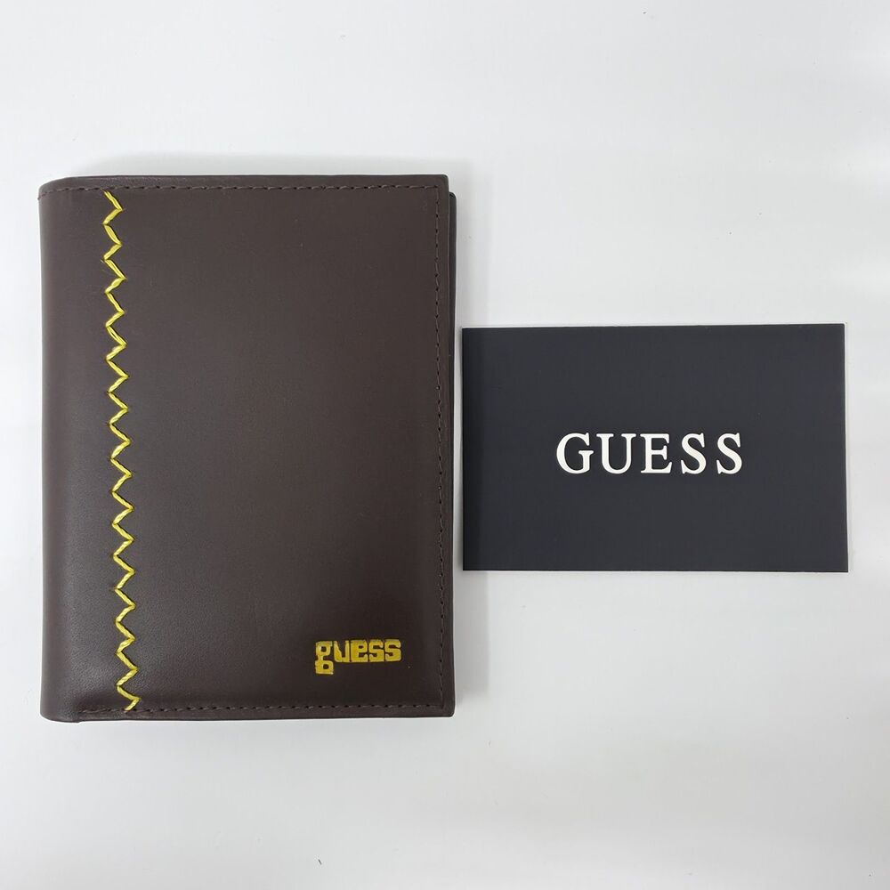 New GUESS Men's Brown Leather Bifold Wallet Yellow Stitch Accent Billfold Sample
